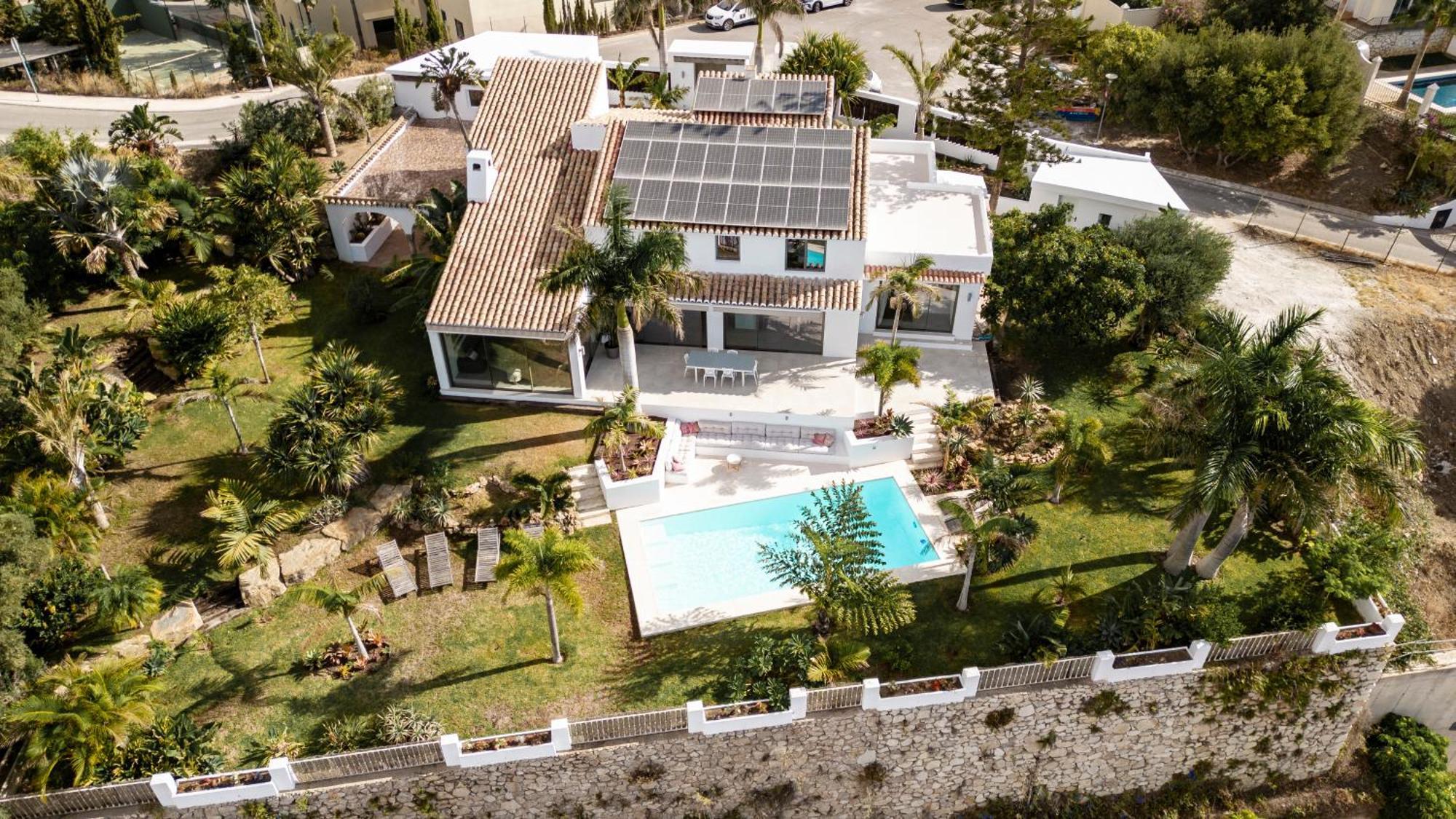 Bed & Breakfast In Villa Eden Palm Benalmádena Exteriör bild
